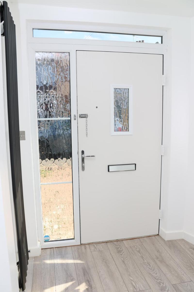 Well furnished 4 bedroom house in Rainham - Housity