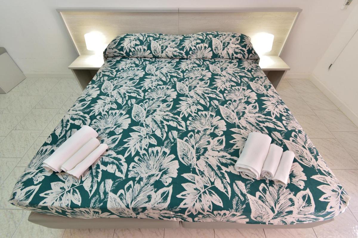 Eden Park Hotel - Housity