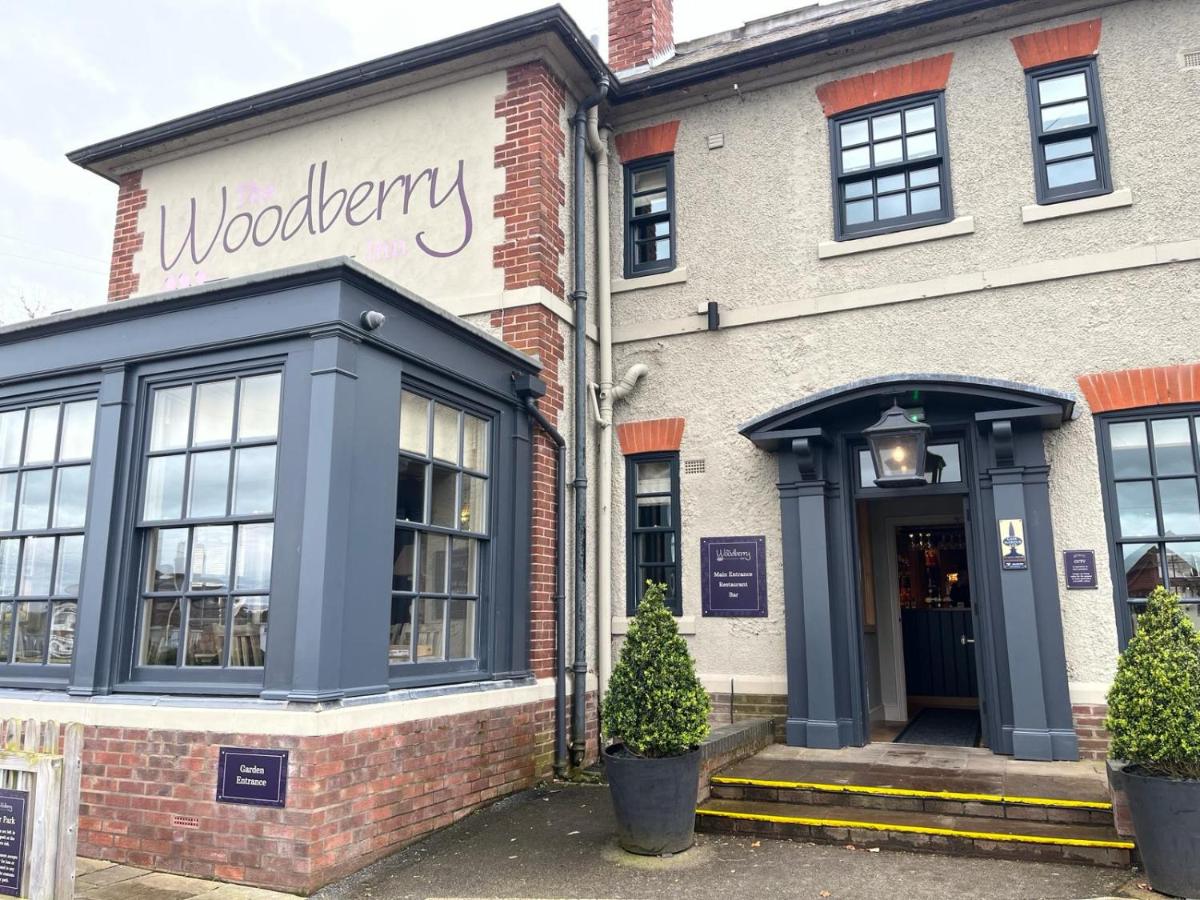 Woodberry Inn - Housity
