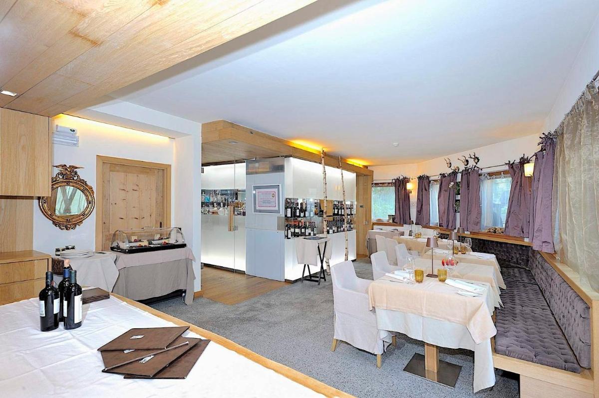 DV Chalet Boutique Hotel &amp; Spa - Housity
