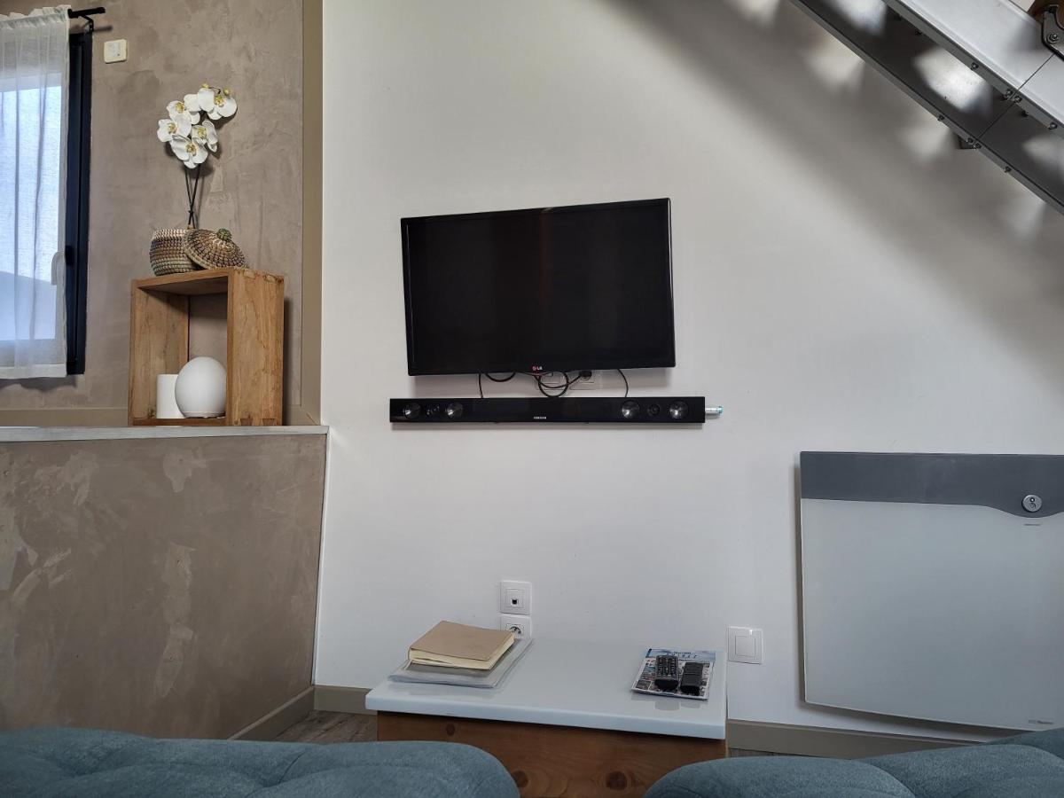 Lofts Emlavie - Locations avec JACUZZI privatifs - Poitiers site du FUTUROSCOPE - Arena & AQUASCOPE - Housity
