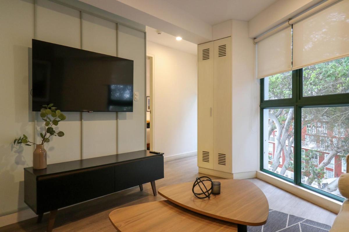 Monumental by Wynwood House - Housity