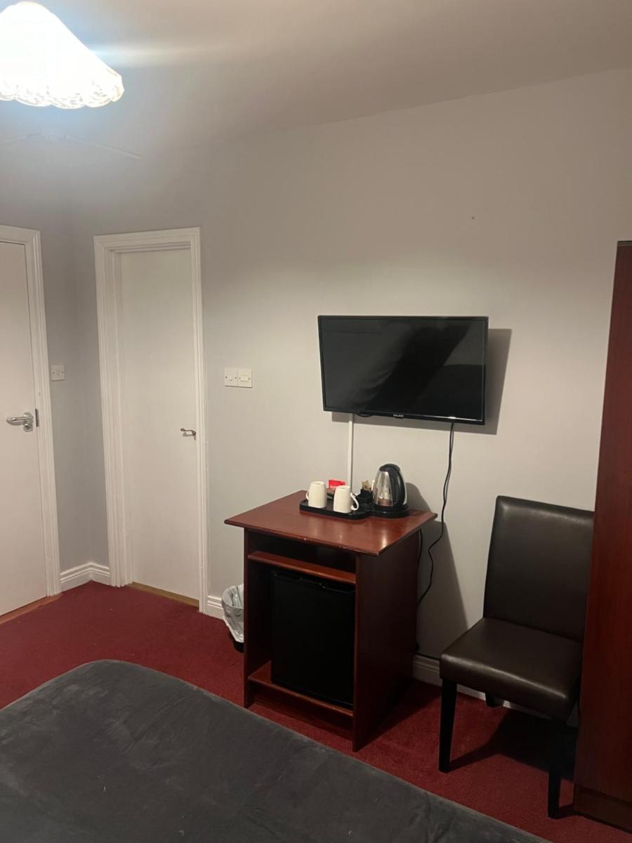 Town Clock Guesthouse - Housity