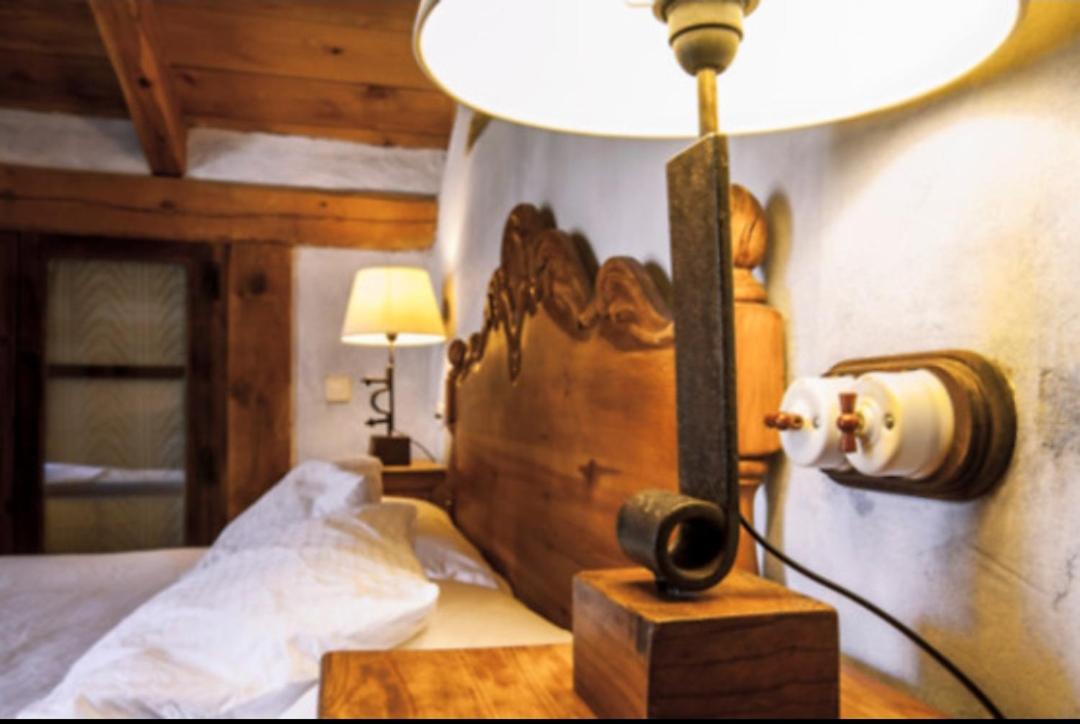 Hotel Rural La Fuente - Housity