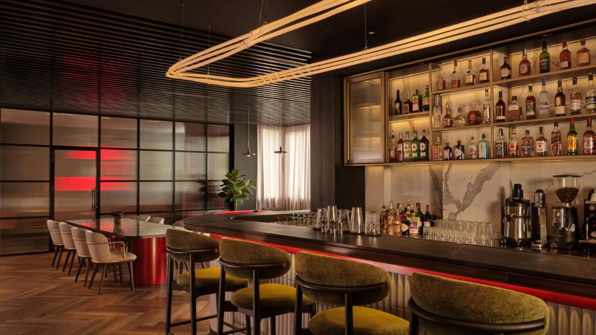 Radisson RED Belgrade - Housity