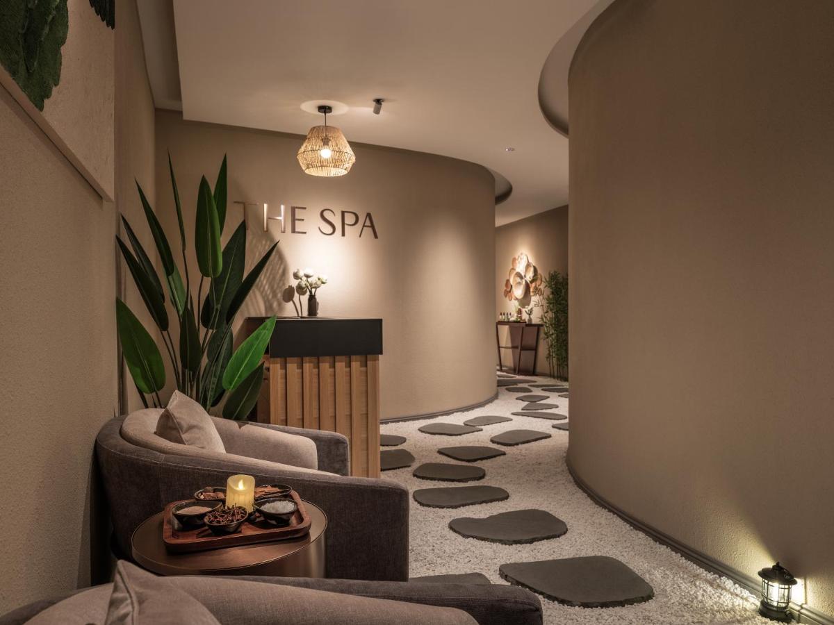 Classyc Hotel Hang Thung - Hizvo