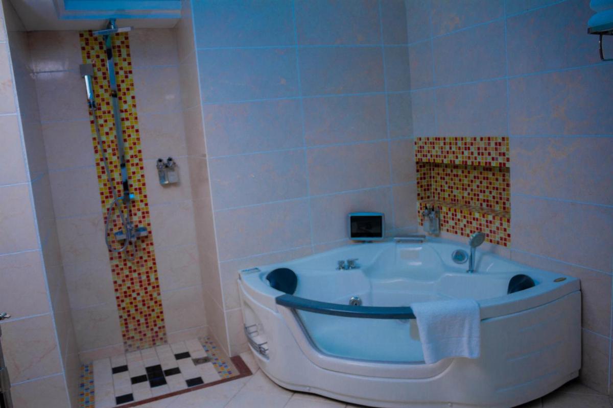 Best Western Plus Paramount Hotel - Hizvo