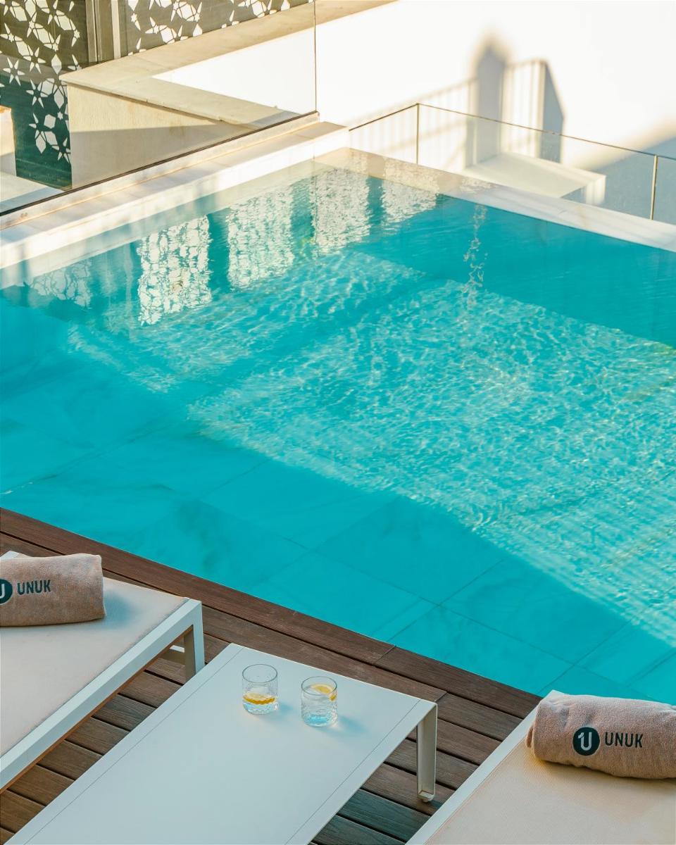 Piscina en o cerca de Vincci Selección Unuk 5 GL