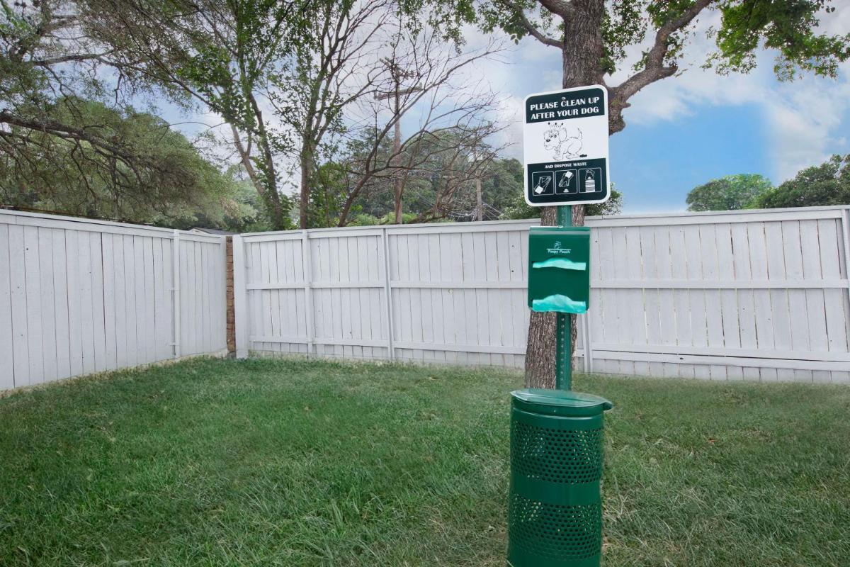 Spark By Hilton San Antonio Airport - Housity