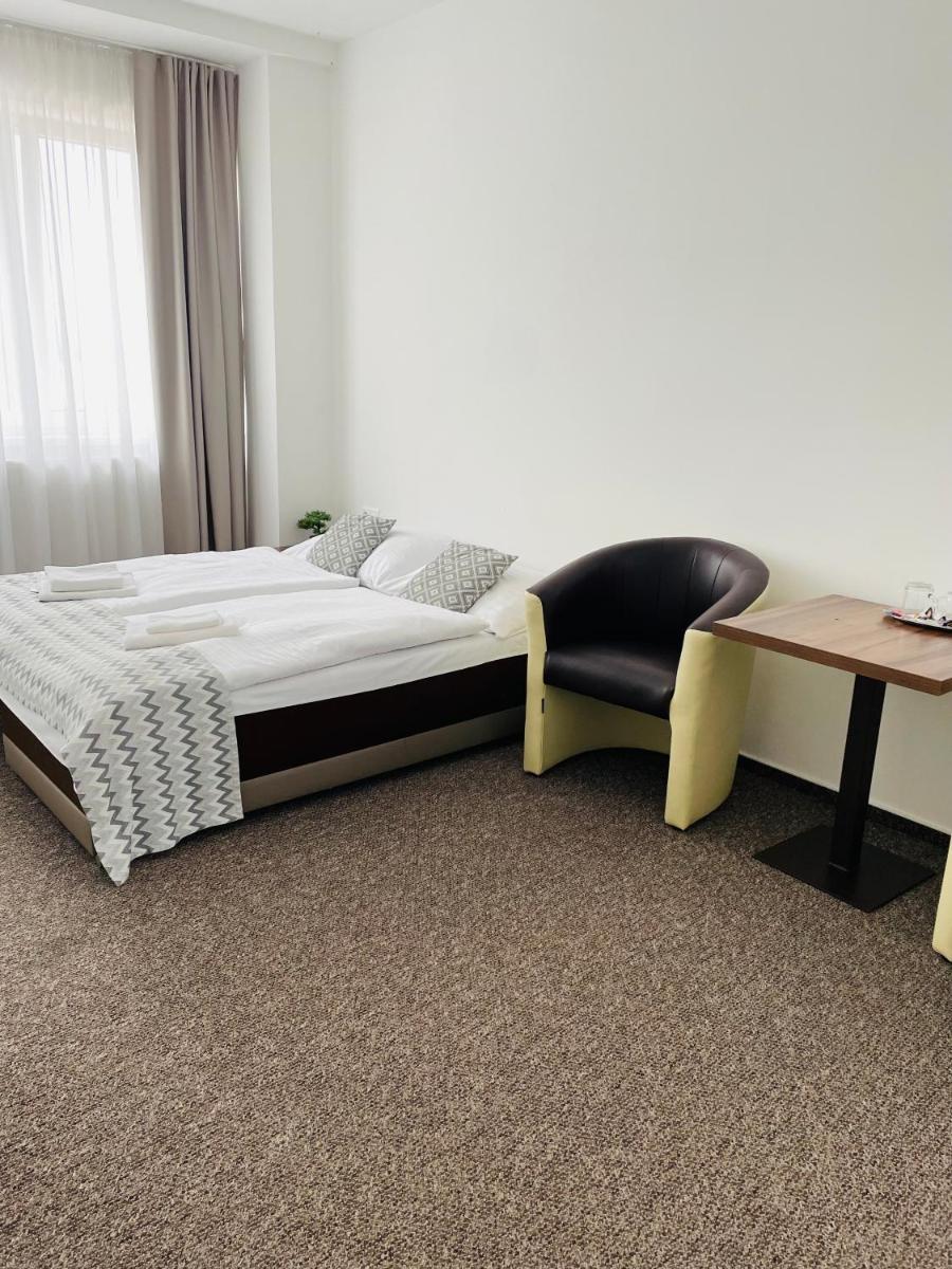 Hotel Slanica - Housity