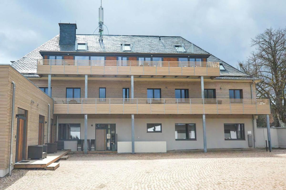 StrandBerg's Stadt Chalet - Housity