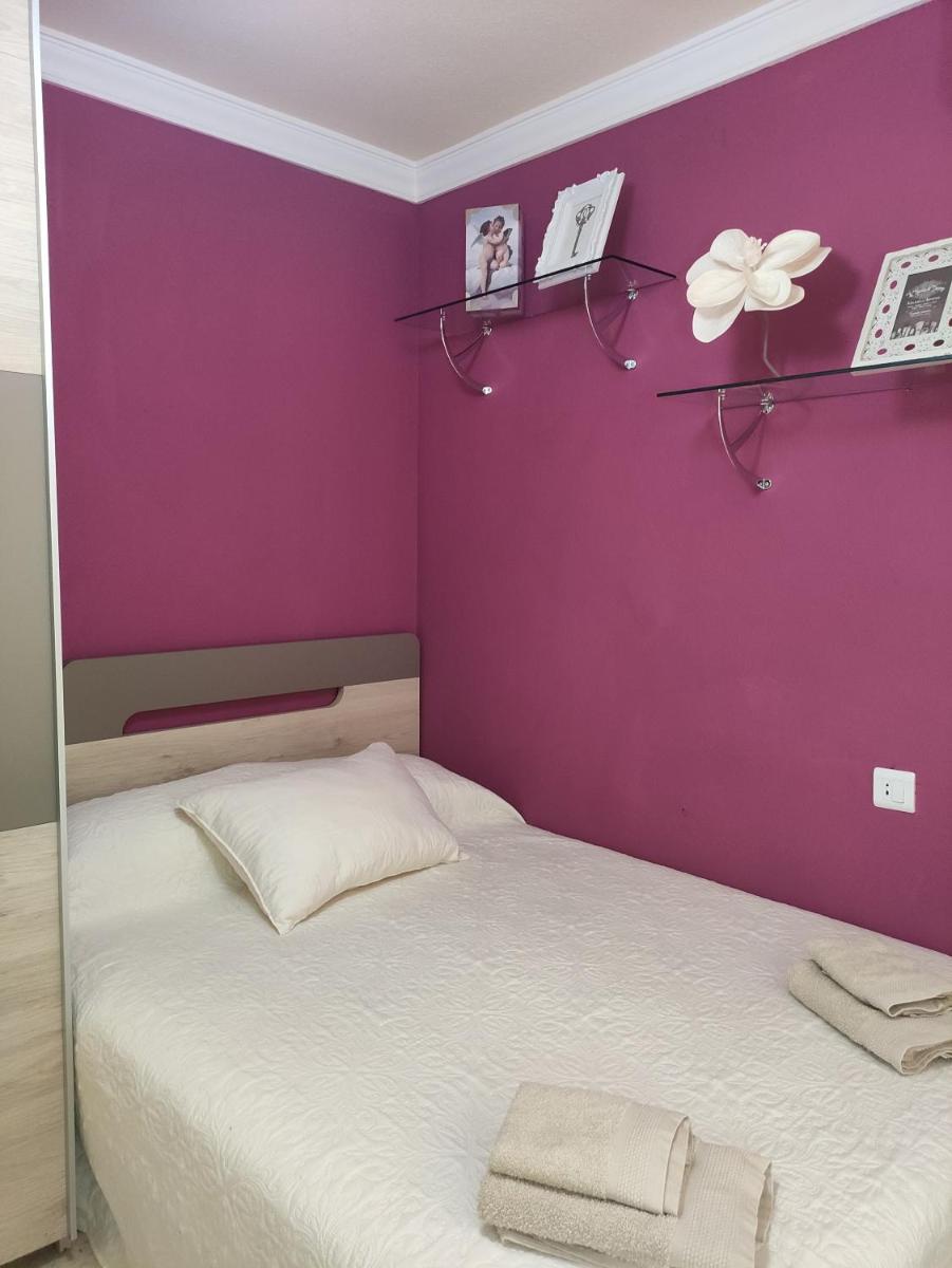 Isis Apartment - Housity