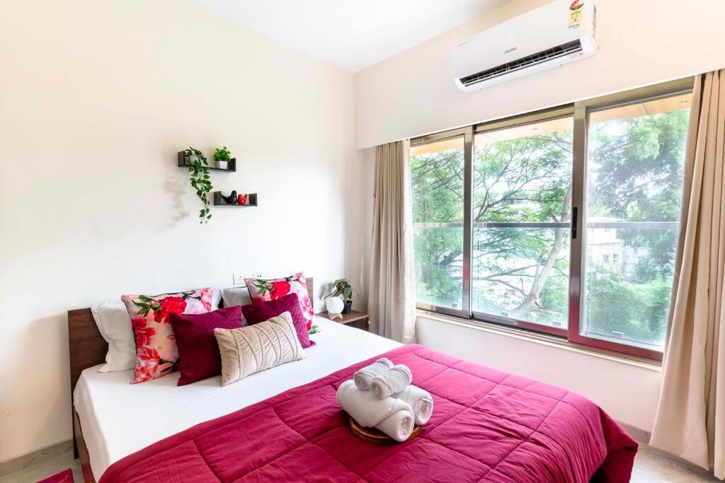 Modern, Elegant, Serene 2bhk Apt nr BKC & Airport - Housity