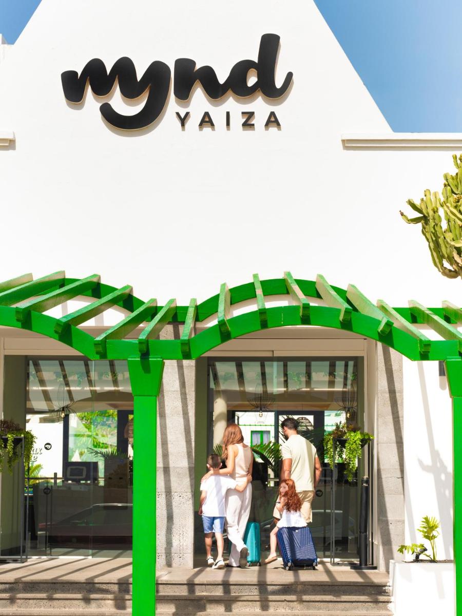 Clientes alojados en MYND Yaiza