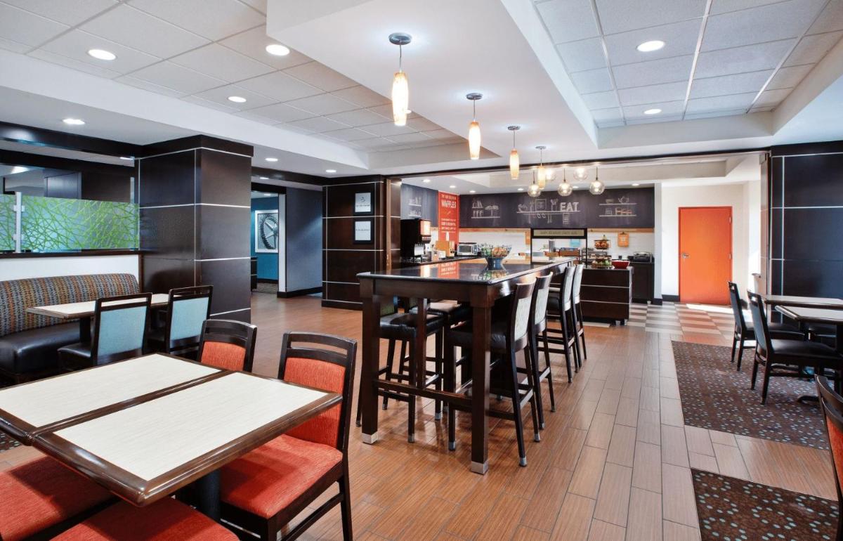 Hampton Inn Cincinnati Northwest Fairfield - Housity