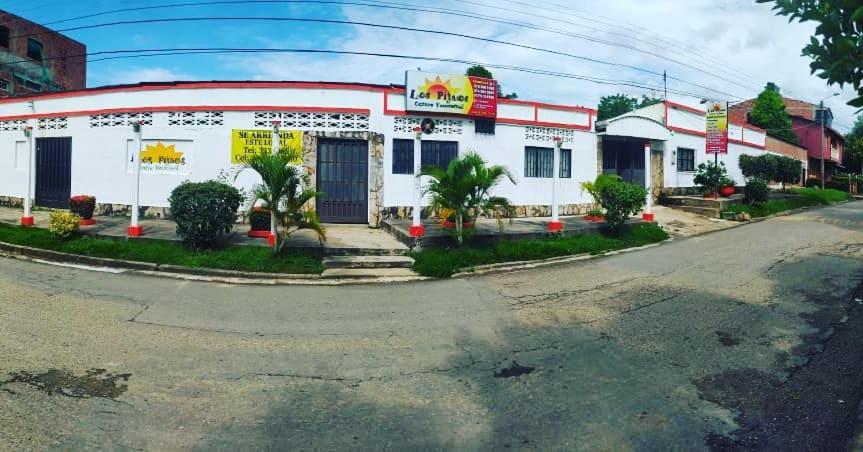 Centro Vacacional Los Pijaos - Housity