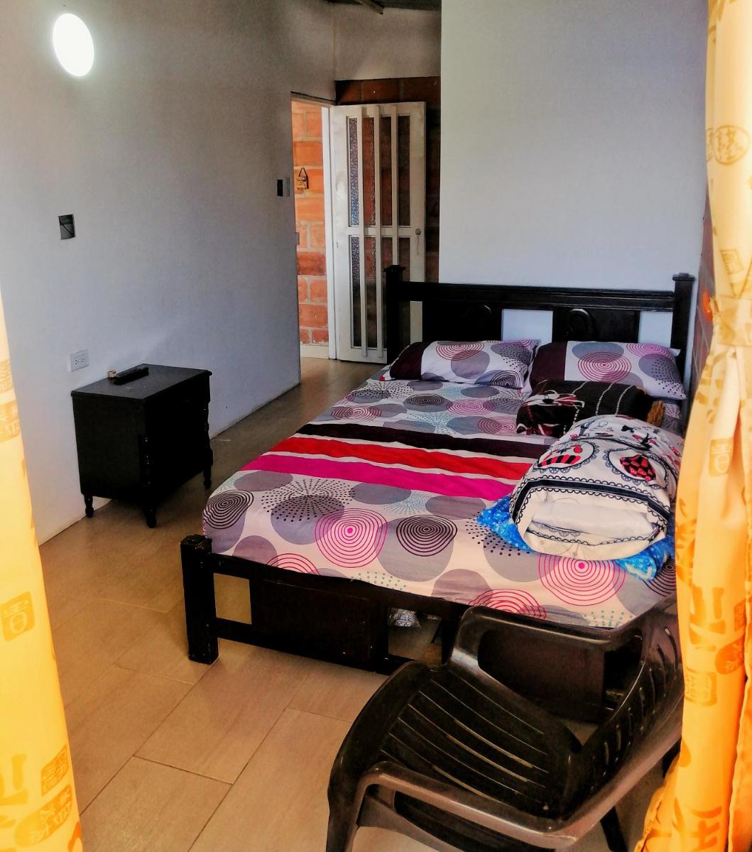 Hostal Familiar la Palma - Housity