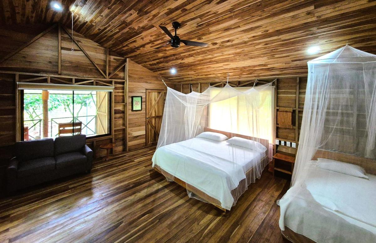 Finca Amistad Cacao Lodge - Housity