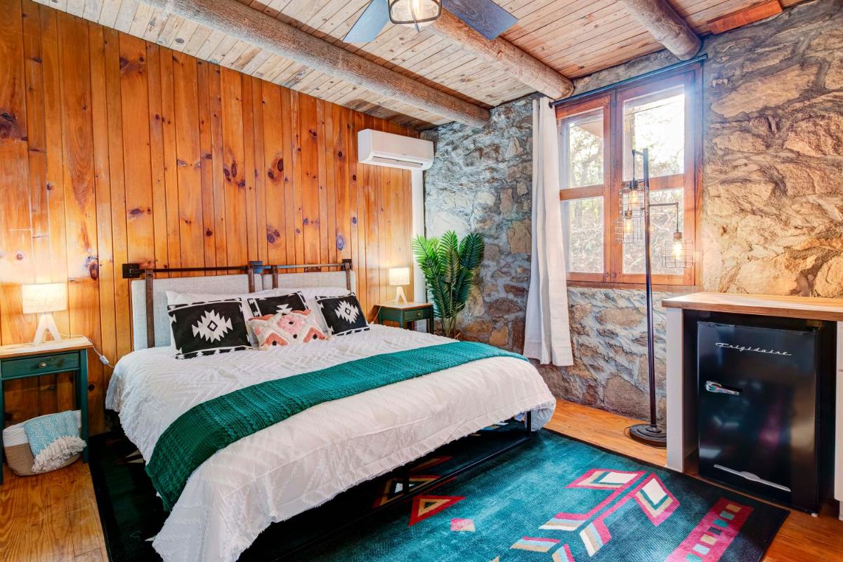 The Furry Lodge Suite #1 - Housity