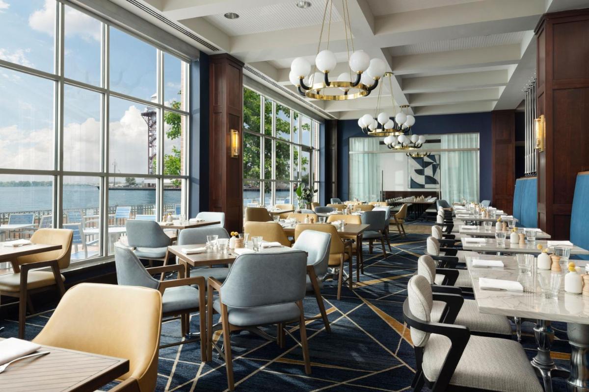 Sheraton Erie Bayfront Hotel - Housity