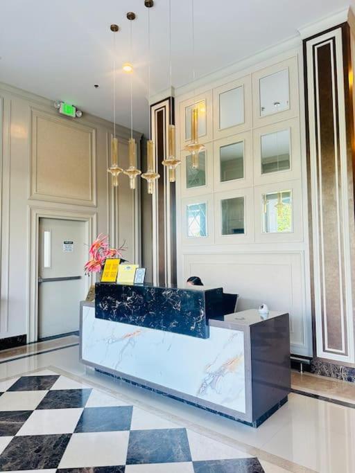 Condo with Balcony in Iloilo City - Housity