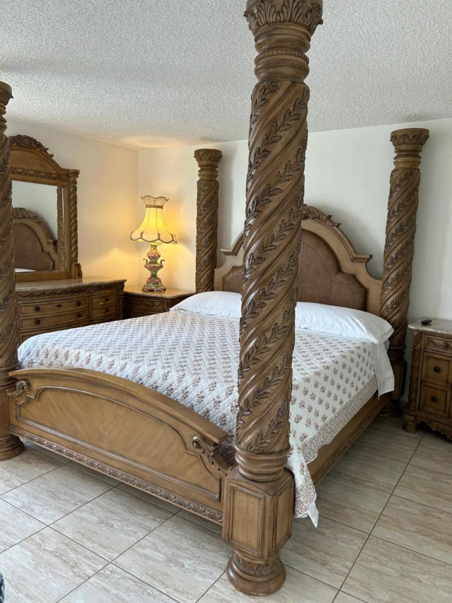 Beautiful apartment with very elegant colonial decoration - Housity