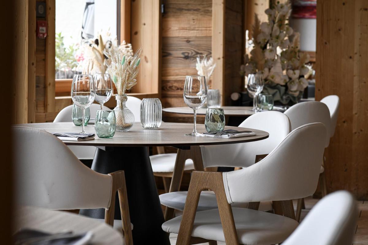 Coin salon dans l'établissement Fleur De Neige Châtel
