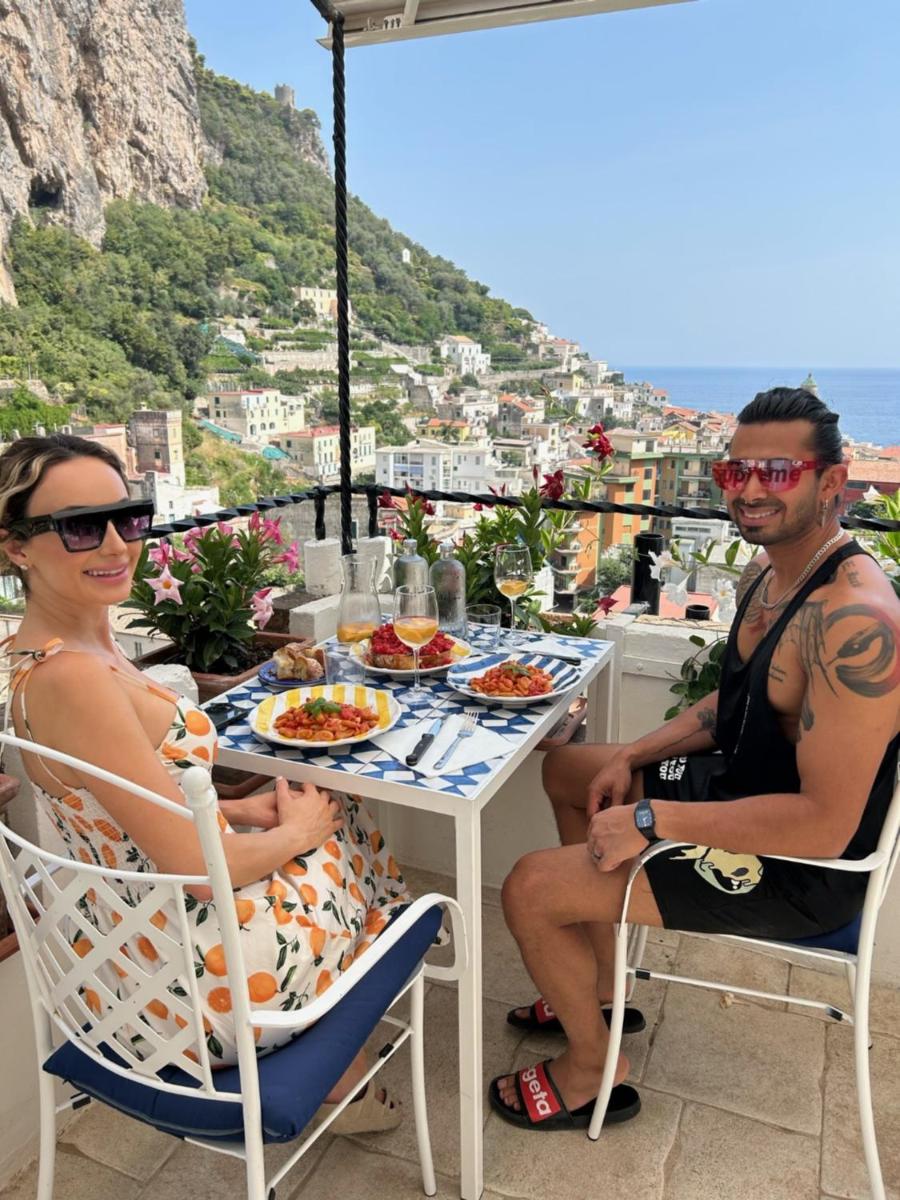 Villa Lara Hotel - Housity