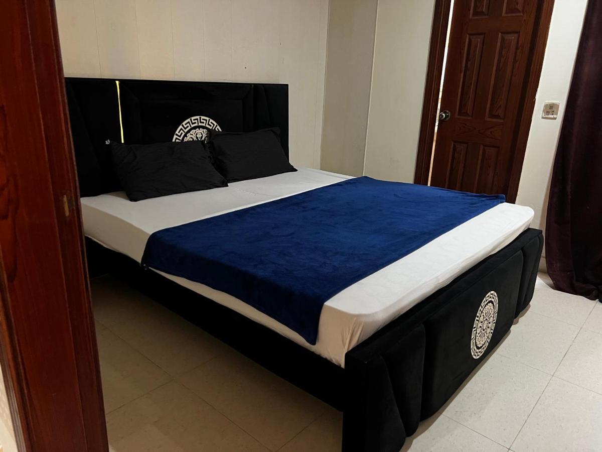 JoyUs Serviced Apartments E-11 - Housity