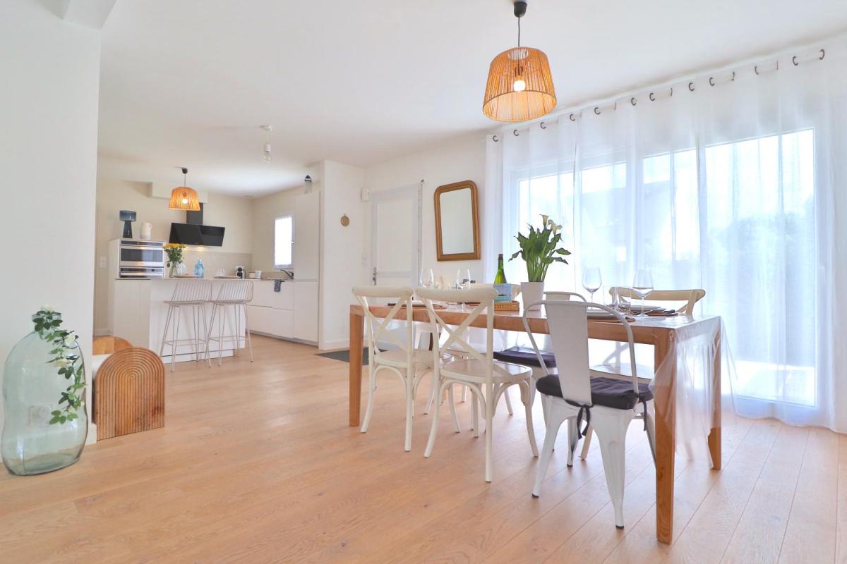 Kerlaouen - Maison avec jardin et spa - 5 min plage Carnac - Housity