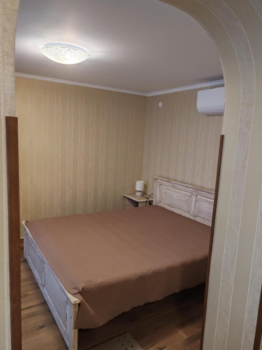 Самостоятелна Вила в Хаджи Марковата къща за гости в Дряново - Housity