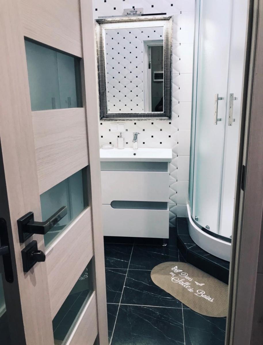 Suitetrails - Apartment Ternopil