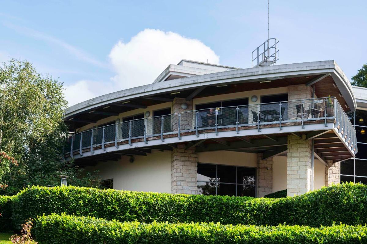 DoubleTree by Hilton Bristol South - Cadbury House - Housity