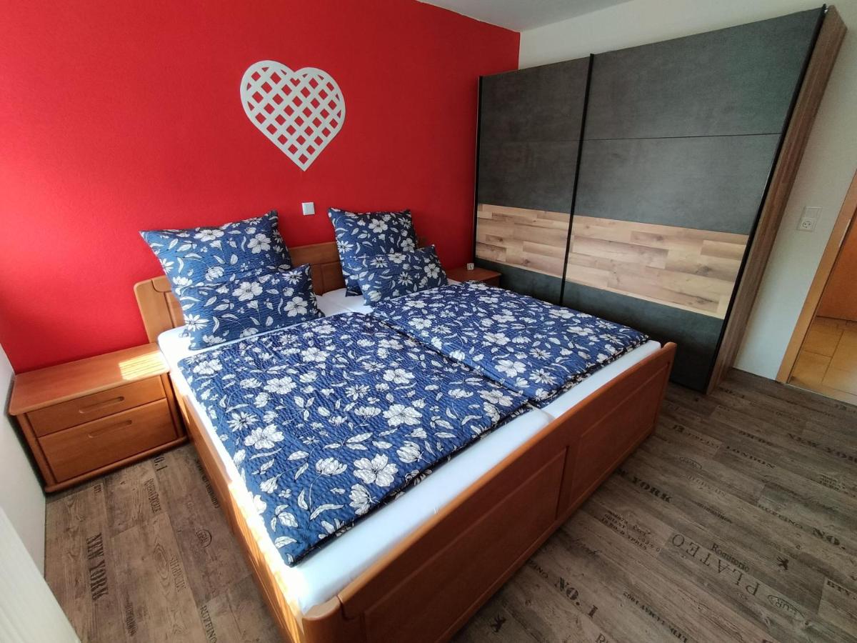 Ferienwohnung Karin 65355 - Housity