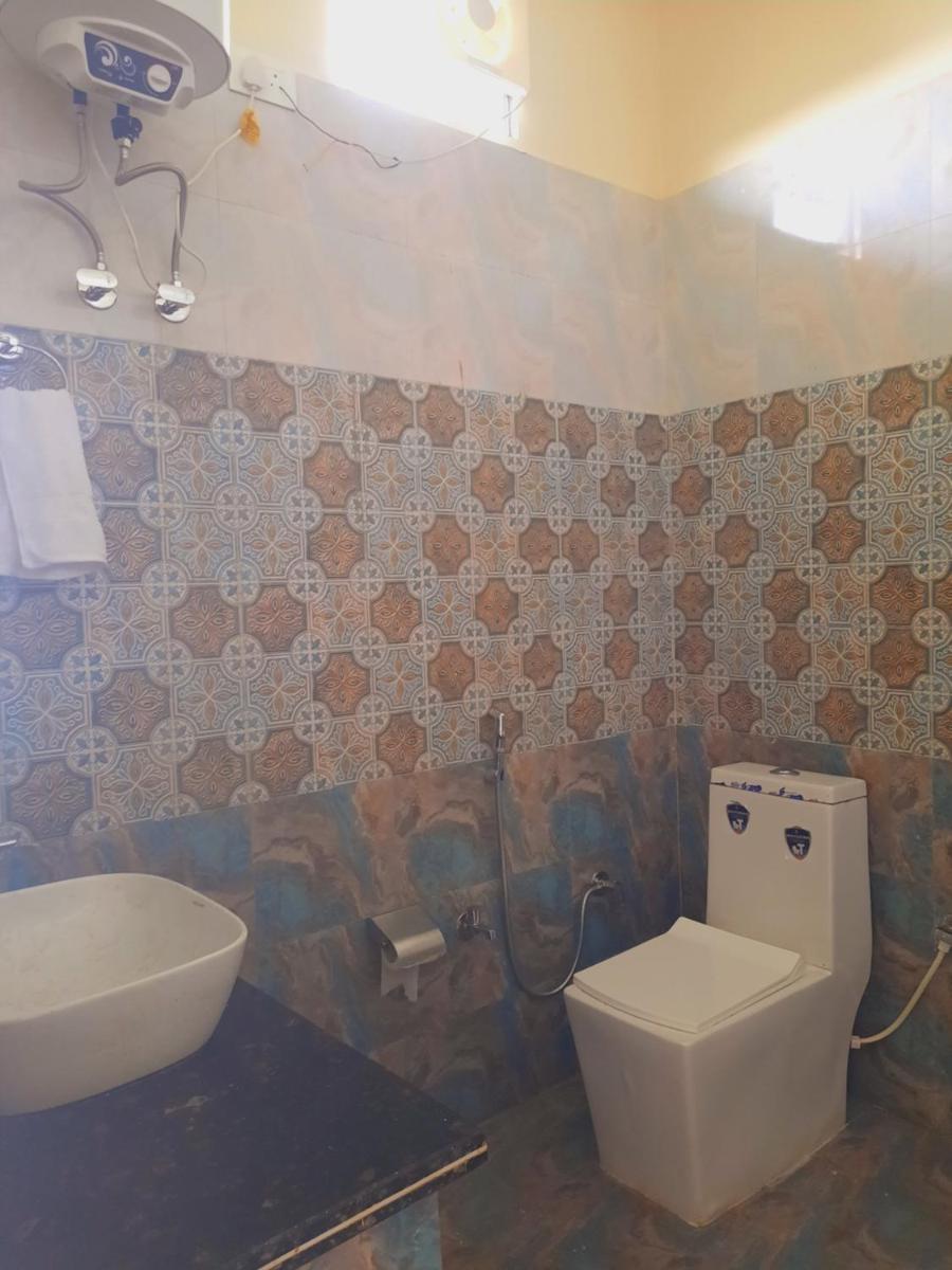 Mountain View Golden Category Rooms - Housity