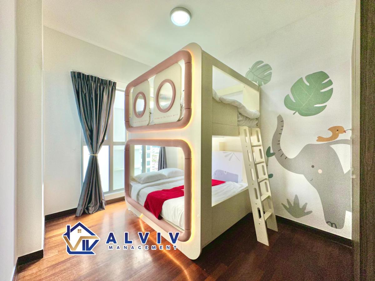 NEW! Kids Friendly Family 3BR I Silverscape I Playground I Jonker Walk - Housity