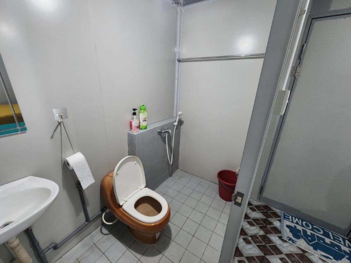 Rock Forest Chalet - Housity