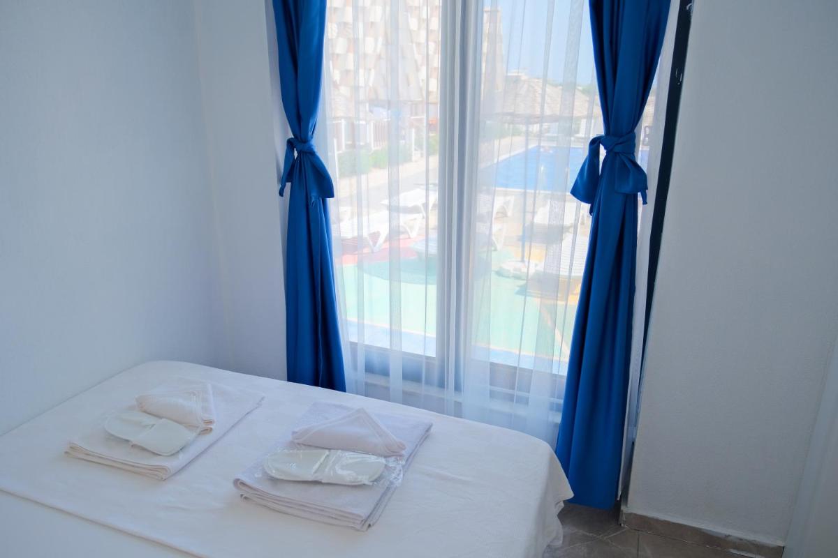Bu Bungalow Hotel - Housity