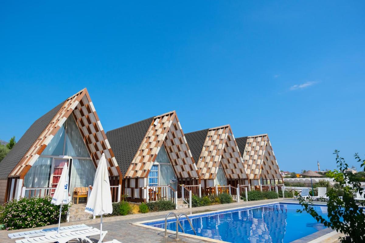 Bu Bungalow Hotel - Housity