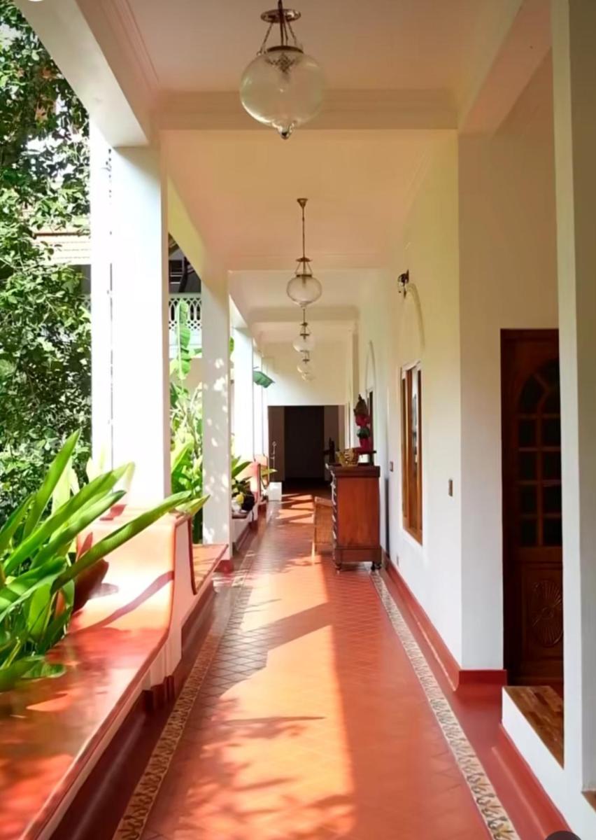 Marari Beach Bungalow Resort Alleppey - Housity
