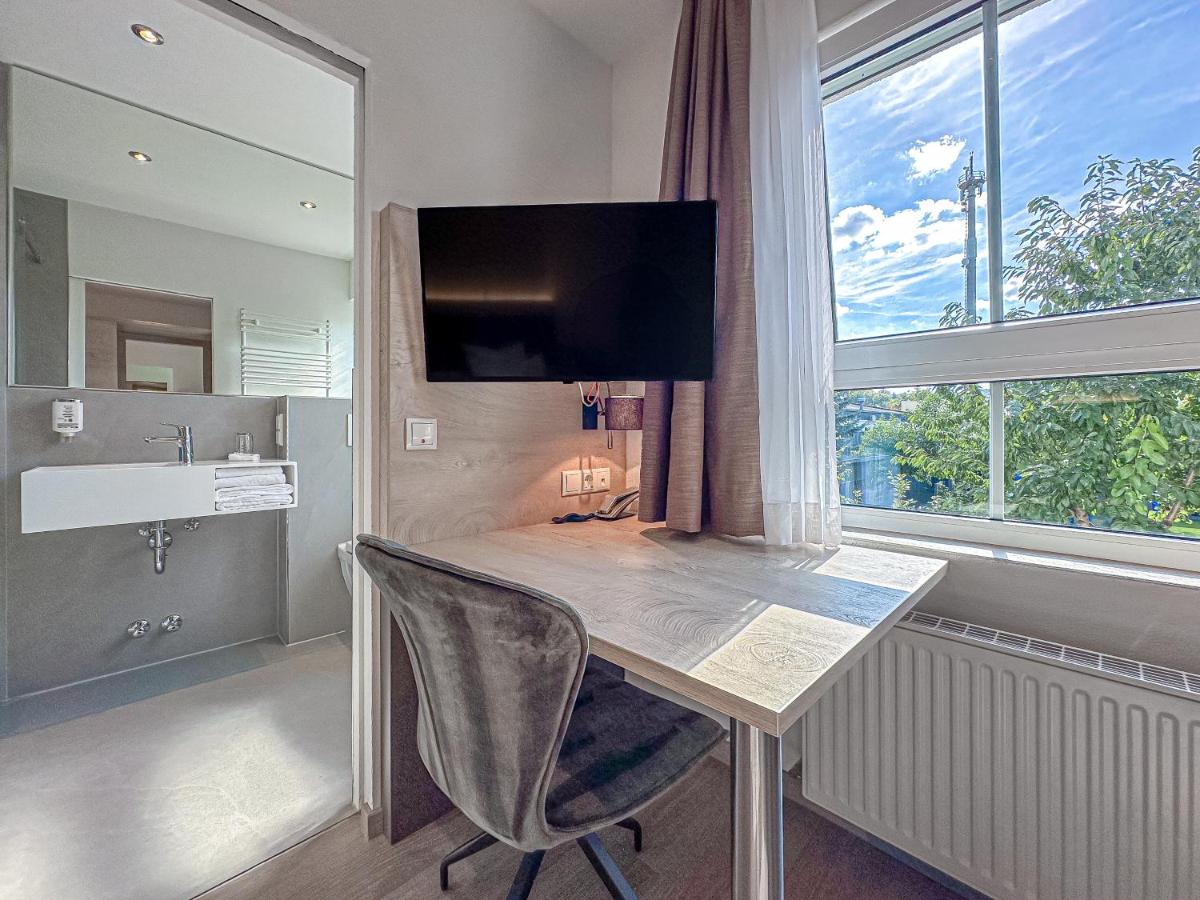 TDYHOMES Hotel - Housity
