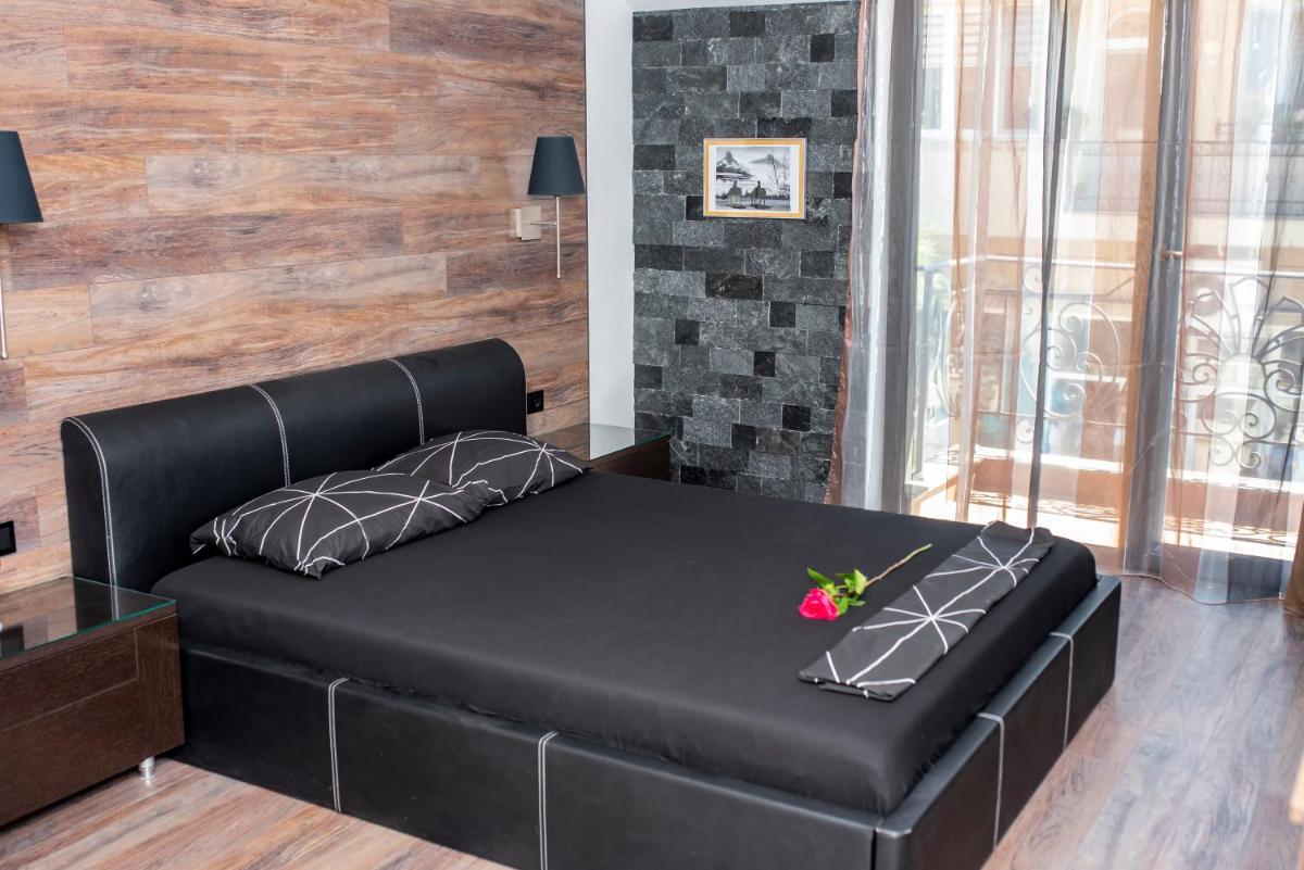Enika Hotel - Hizvo