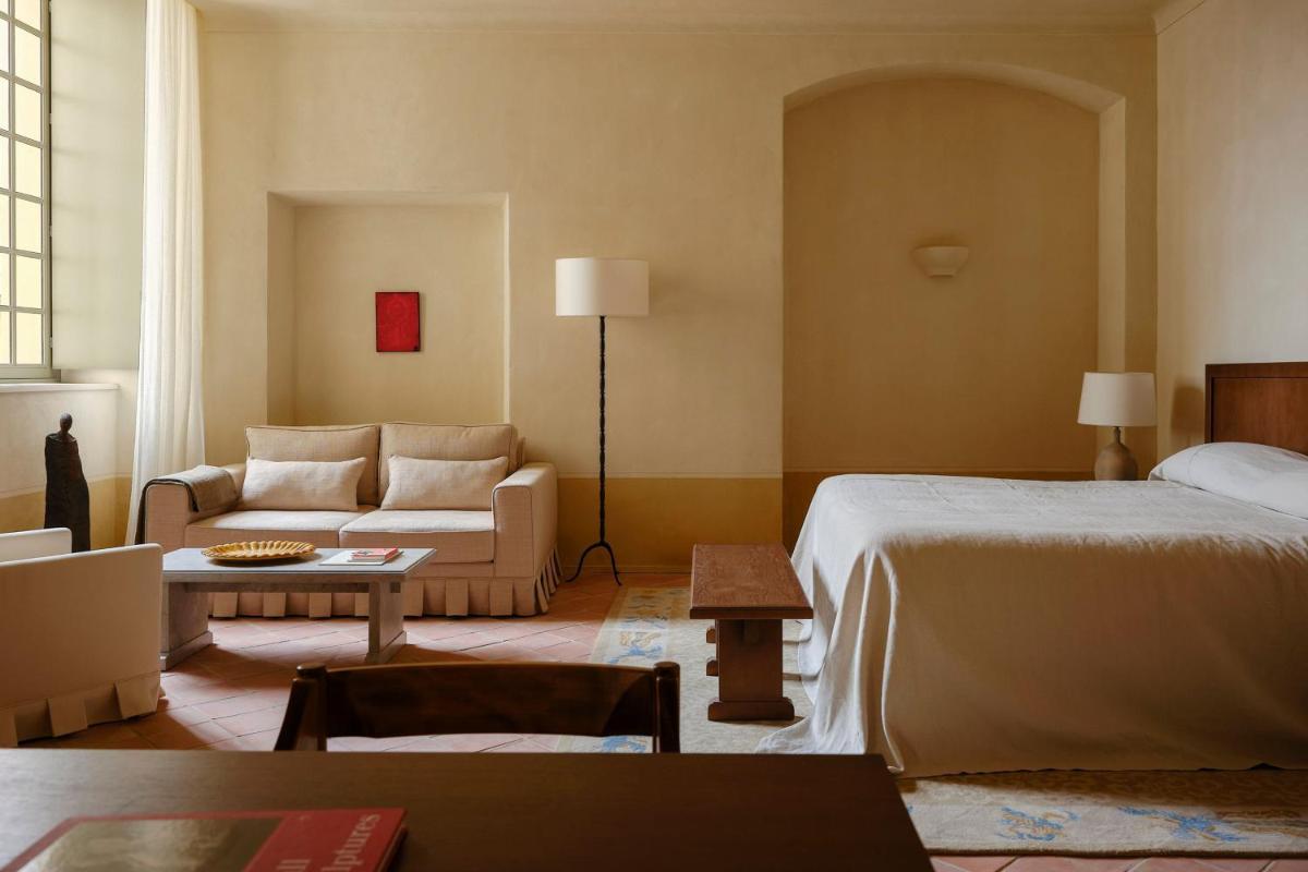 Un ou plusieurs lits dans un hébergement de l'établissement Hôtel du Couvent, a Luxury Collection Hotel, Nice