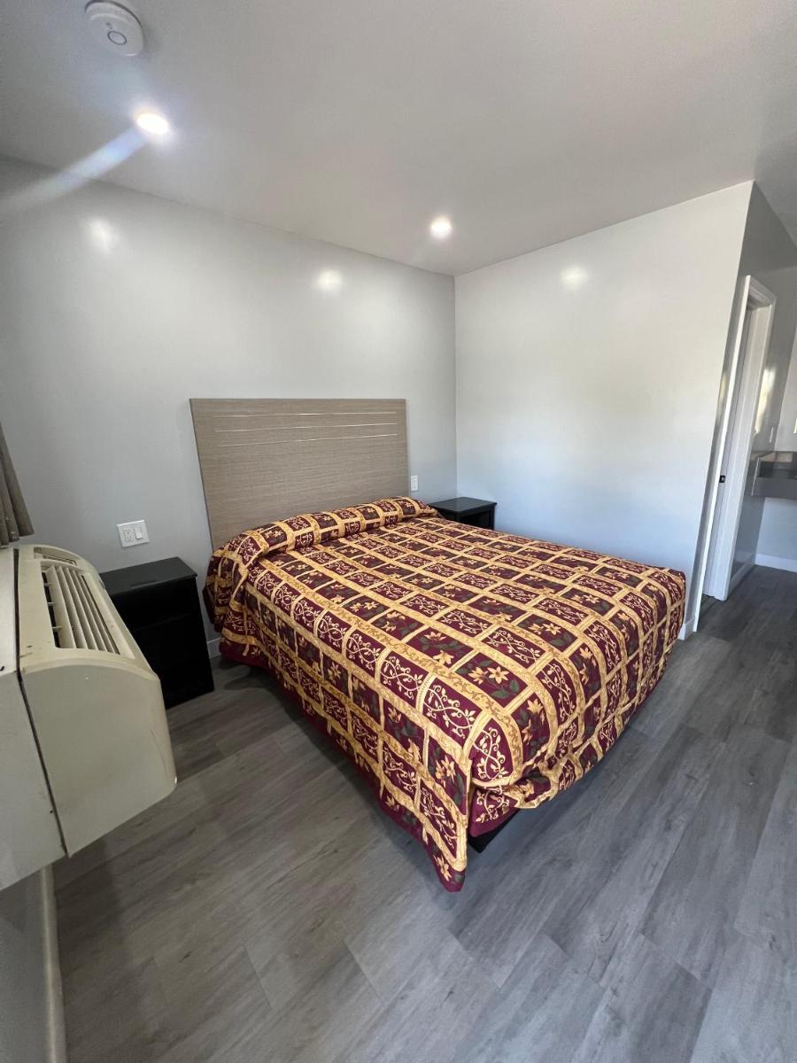 Eastsider Motel -Downtown LA New Rooms - Housity