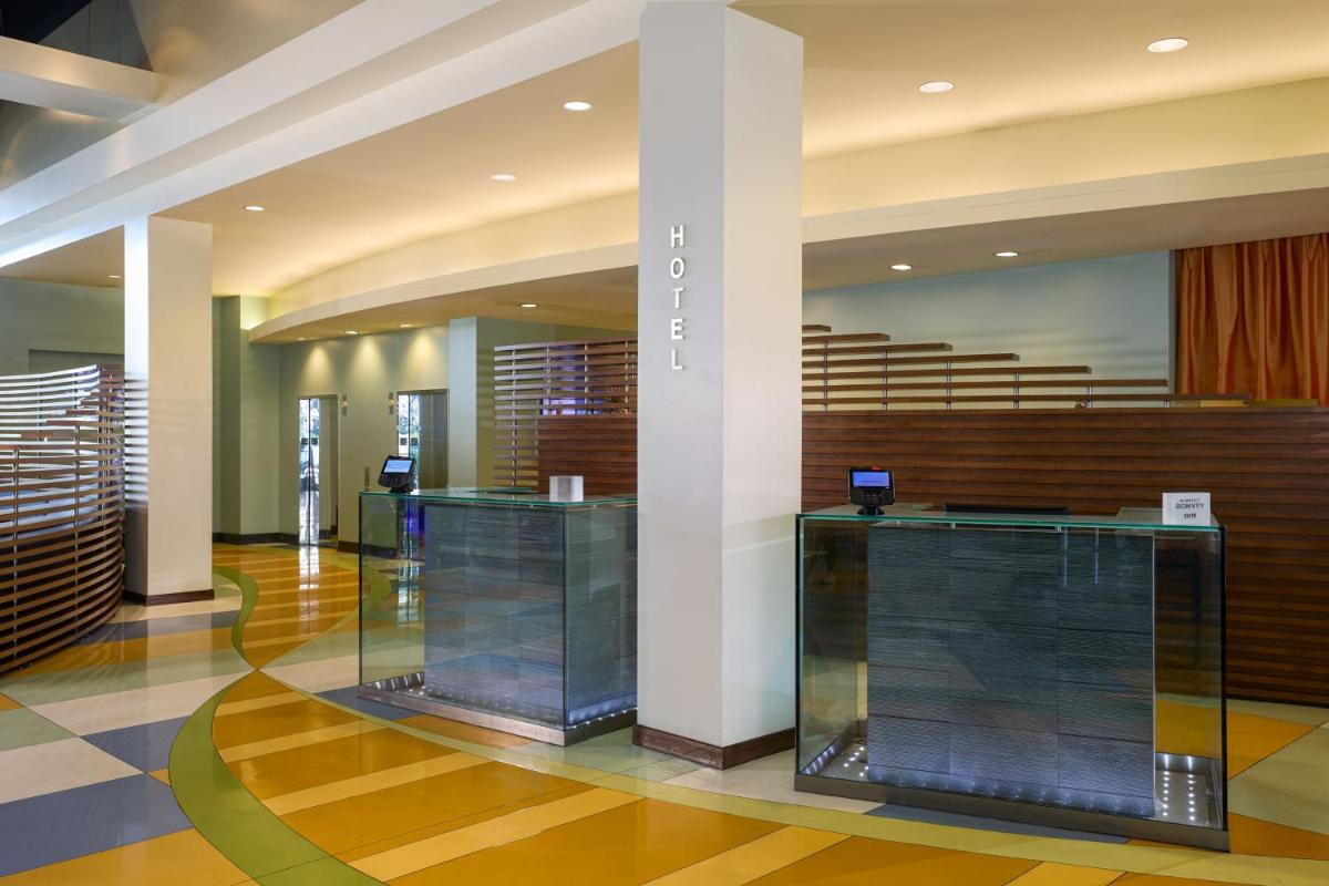 Renaissance ClubSport Aliso Viejo Laguna Beach Hotel - Housity