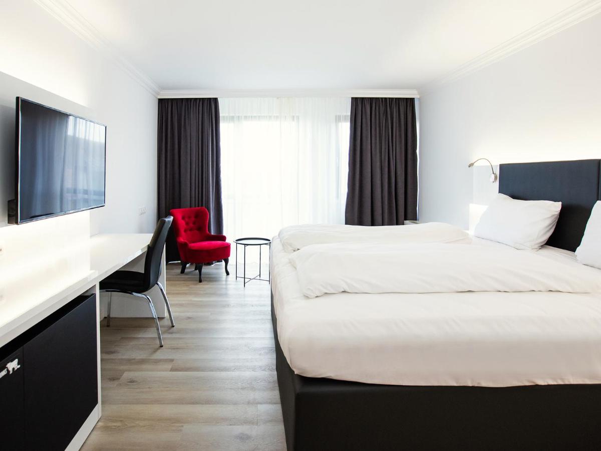 DORMERO Hotel Meerbusch - Housity
