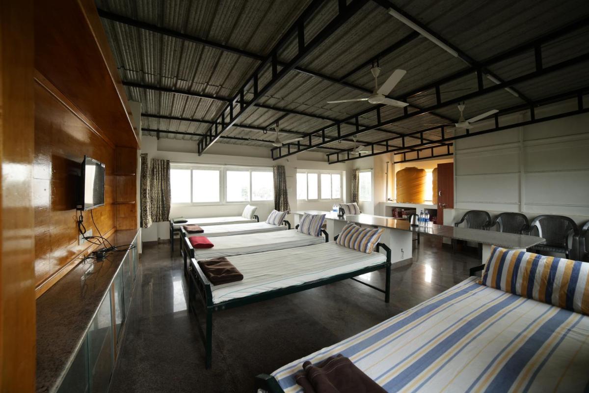 Naksha Tree Hotel -Yelagiri Hills - Housity