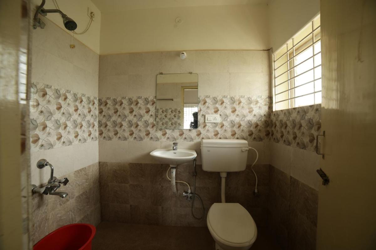 Naksha Tree Hotel -Yelagiri Hills - Housity