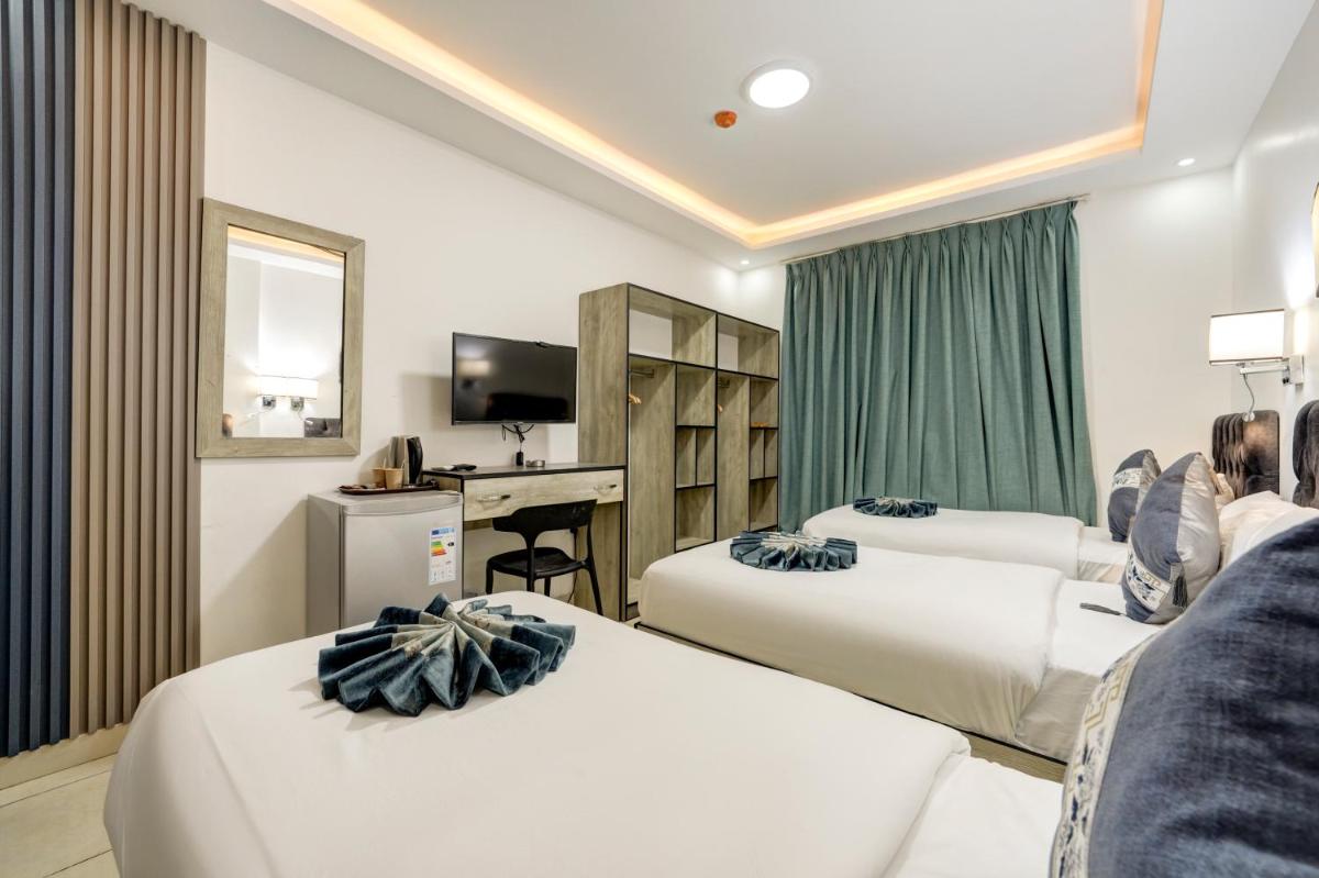 Down Town Hotel - Housity