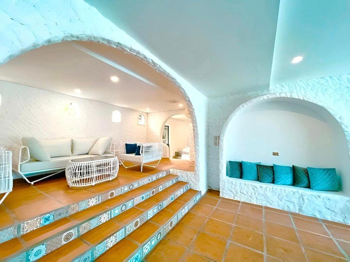 The Mykonos Hot Spring Resort - Housity